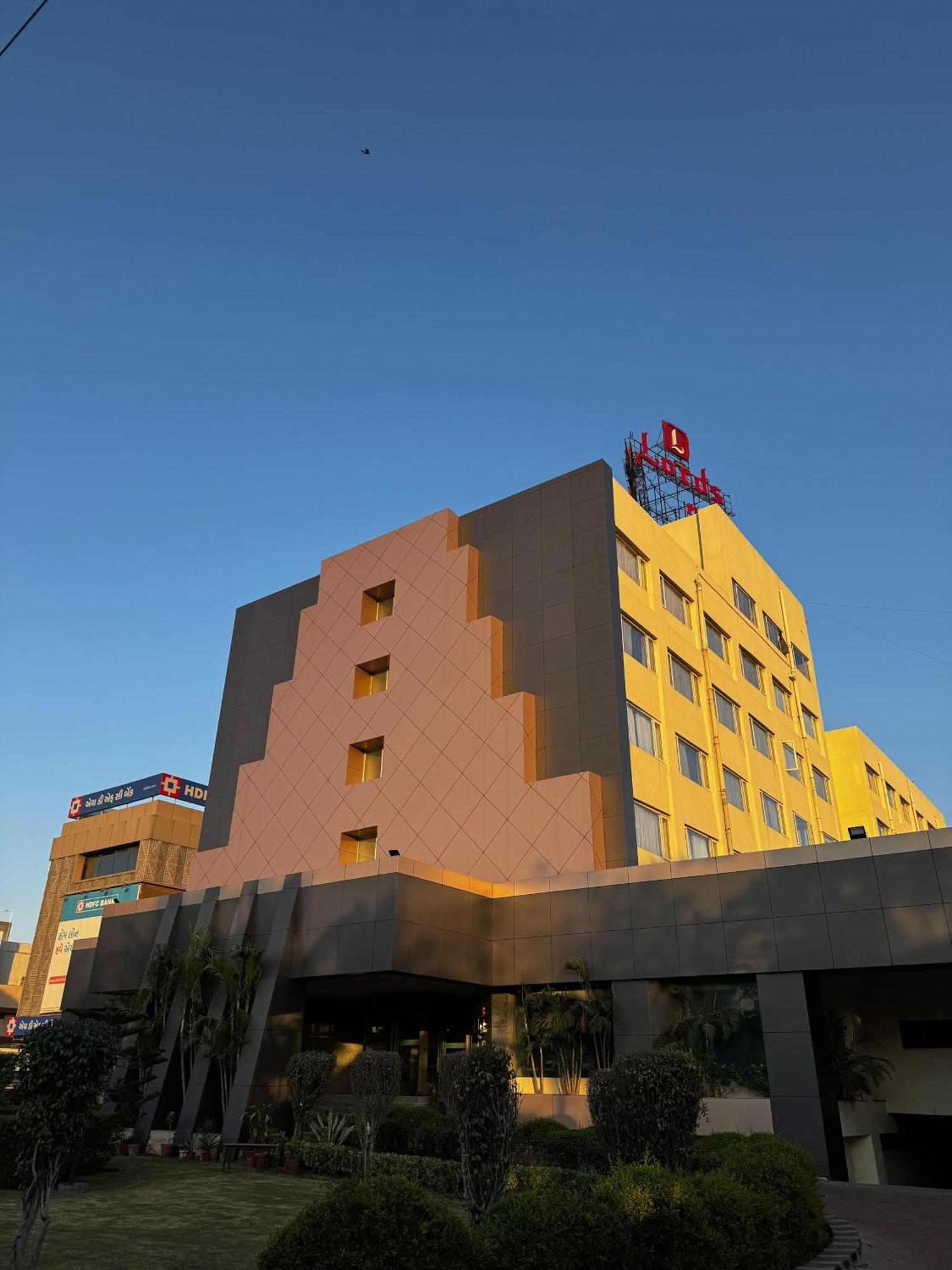 Lords Plaza Ankleshwar Hotel Kültér fotó
